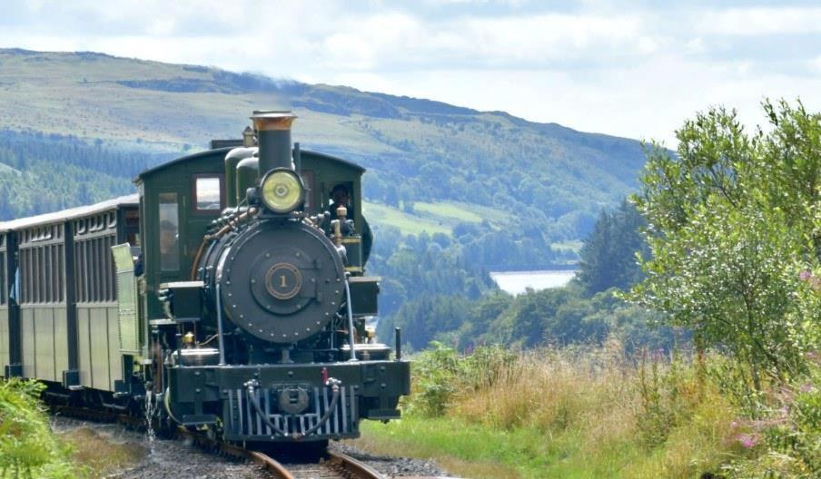 Howfield Hotel Merthyr Tydfil Eksteriør billede